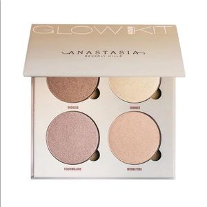 Anastasia Beverly Hills Sun Dipped Glow Kit